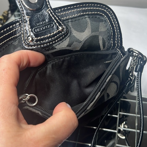 Coach Canvas Logo Black Charcoal Gray Large Wristlet Bag - Picture 8 of 10
